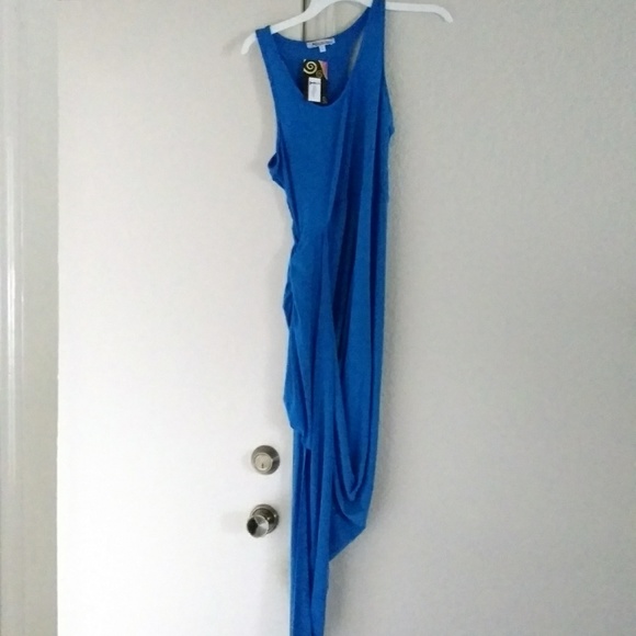 Asymmetrical tank dress - Picture 2 of 3